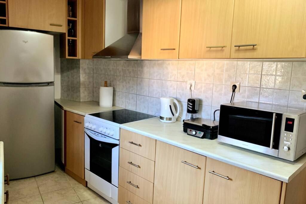 Lava House Apartment Mandraki  Bagian luar foto